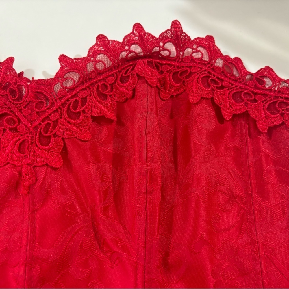 Frederick’s of Hollywood Red Lace Jacquard Dream Sweetheart Corset 38 - Picture 6 of 8